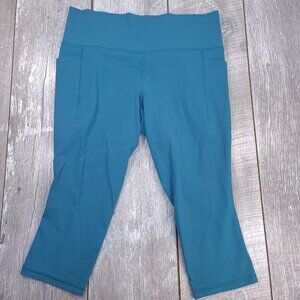 Athleta Pants Womens XL Blue Salutation High Rise Capri Lightweight Knit Comfort
